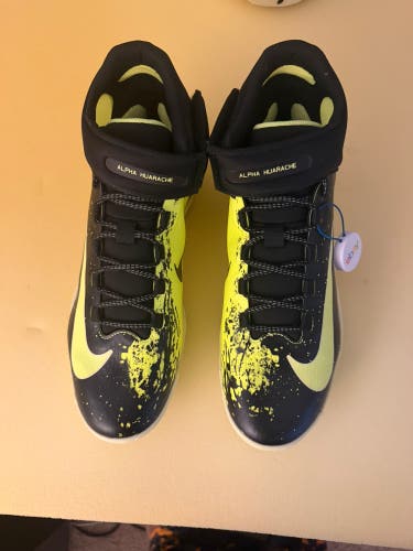Men's Size M 12.0 (W 13.0) Adult Nike Alpha Cleats (New)