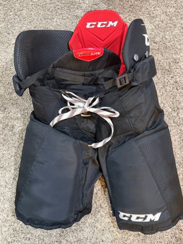 Senior Large CCM QuickLite Hockey Pants (Used)