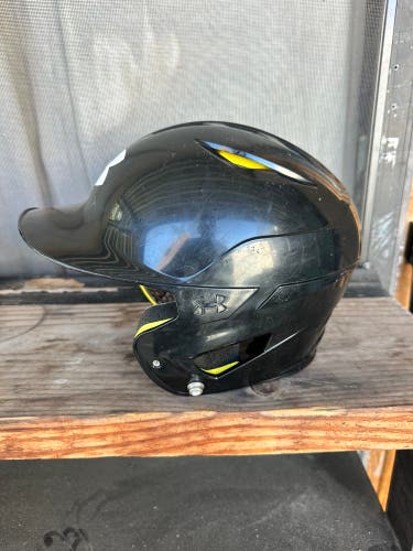 6 3/4 Under Armour UABH2-110 Batting Helmet (Used)