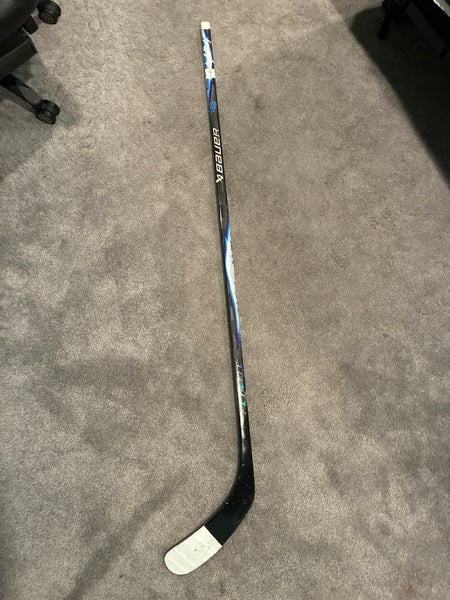 Senior Bauer Vapor Flylite Left Hand Hockey Stick P92 77 Flex (Used)
