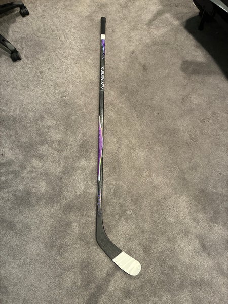 Senior Bauer Vapor Flylite Left Hand Hockey Stick P92 77 Flex (Used)