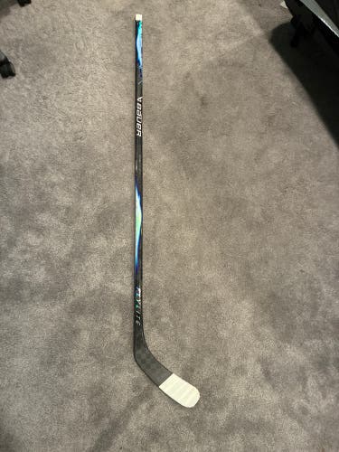 Senior Bauer Vapor Flylite Left Hand Hockey Stick P92 77 Flex (New)