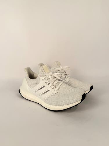 White Men's Size M 7.5 (W 8.5) Adult Adidas Ultraboost Shoes (New)