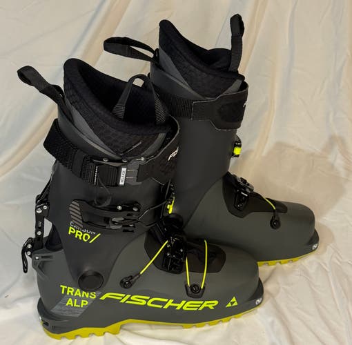 Fischer Transalp Carbon Pro 26.5 Touring Ski Boots (New)