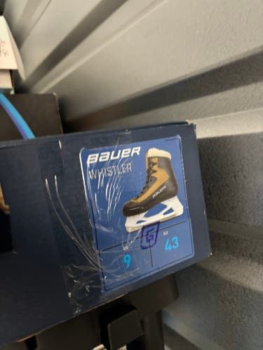 Bauer Whistler Hockey Skates 9 (New)