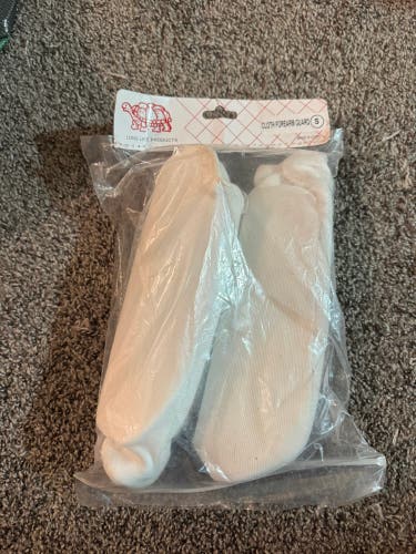 Cloth forearm guards (USED)