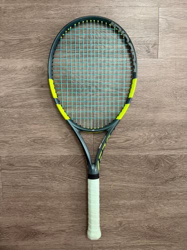 Babolat Pure Aero 98 (16X20) | Gripsize 4 1/4 | Great Condition