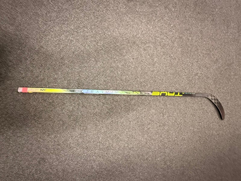Junior True Catalyst XS3 Left Hand Hockey Stick T92.5 50 Flex (New)