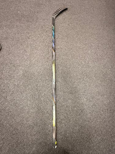 True HZRDUS 7x4 LEFT Handed SENIOR Hockey Stick T28 65 Flex (New)