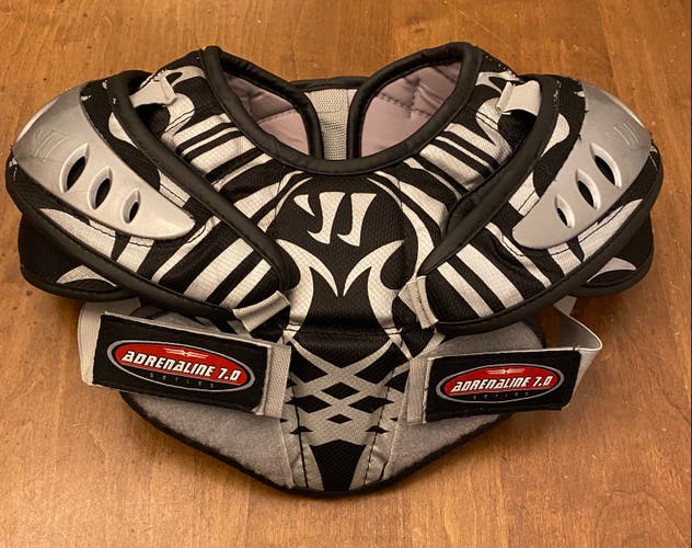 Warrior Adrenaline 7.0 Lacrosse Shoulder Pads XS Black Silver ASP7-XS