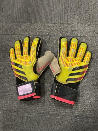 Used Adidas PREDATOR GOALIE GLOVES Soccer Goalie Gloves Yellow 8 11614-S000246100