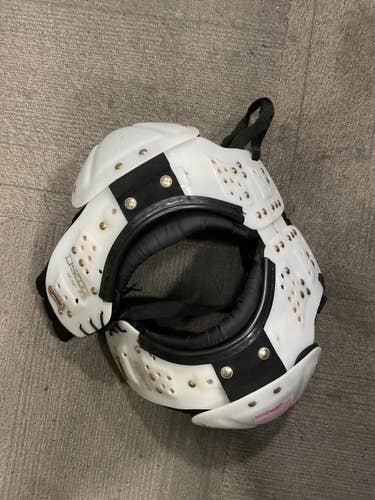 Used Schutt DS FLEX 2.0 FB Shoulder Pads White SM 11614-S000246054
