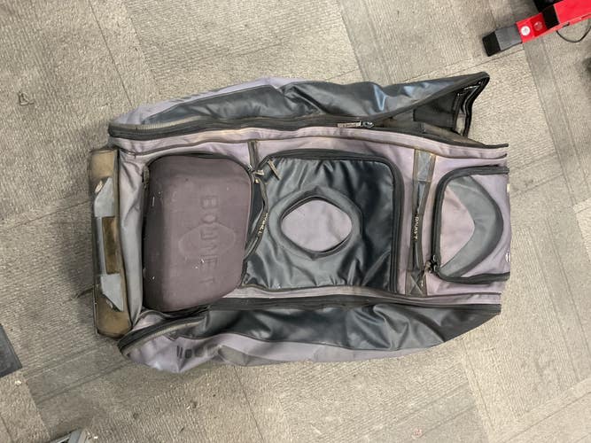 Used Bownet WHEELED CATCHERS BAG BB/SB Player Wheeled Bag Black 11614-S000246146