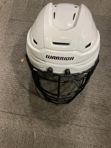 Used Warrior ALPHA Helmet Cage Combo White LG 11614-S000246137