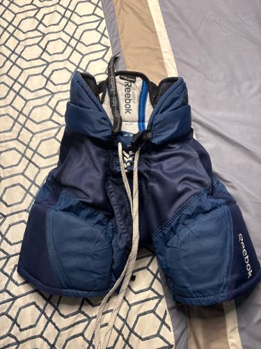 Junior Small Reebok 7k Hockey Pants (Used)