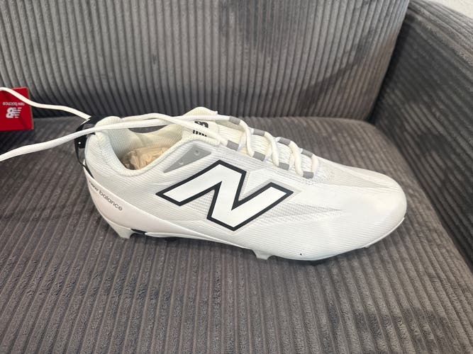 White Men's Size M 11.5 (W 12.5) Adult New Balance Burn X5 Low Top (New)