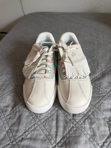 Reef Mens gold shoes