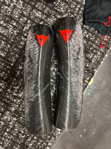 Dainese Shinguards