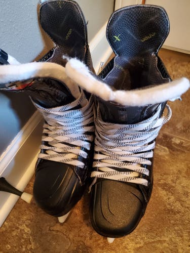 Bauer Vapor Fly40 Hockey Skates 7.5