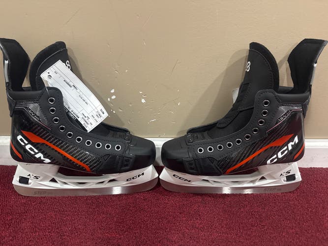 Orange CCM AS-V Pro Hockey Skates Regular Width Pro Stock 7.5 (New) Item#LH5P