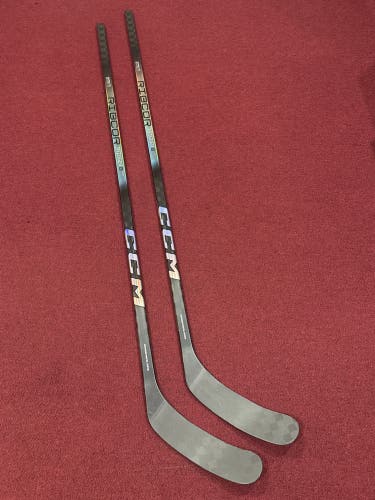 2 pack CCM Ribcor Trigger 8 Pro Left Hand Hockey Stick P29+1/4 80 Flex Pro Stock (New) Item#MNBEL