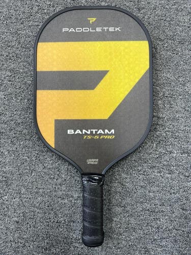 PADDLETEK BANTAM TS-5 PRO Pickleball Paddle Color Black/Yellow
