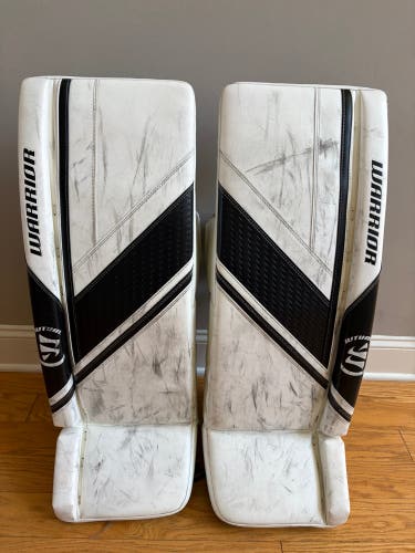 32" Warrior Ritual G6 E+ Goalie Leg Pads (Used)