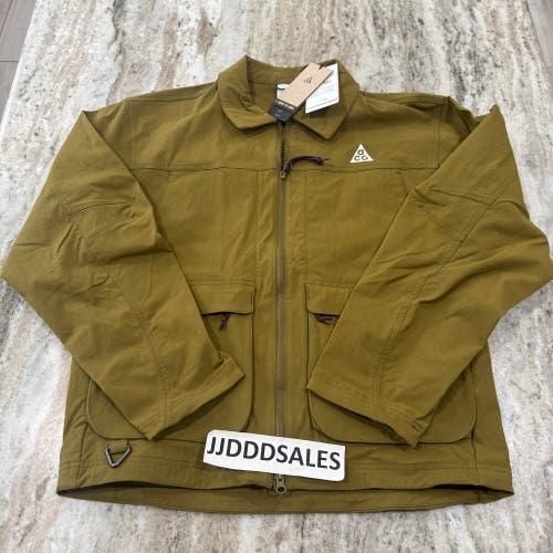 Nike ACG Smith Summit UV Jacket Olive Flak HV0598-368 Men’s Sz Small NWT
New With Tags
