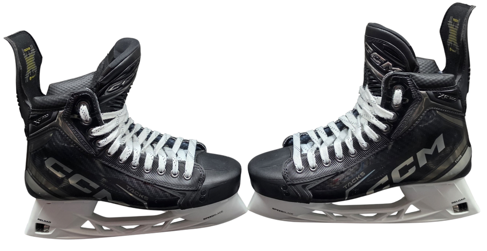 CCM Tacks XF Pro Stock Hockey Skates 9.5 Regular NEW (16175)