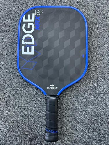 DIADEM EDGE MAX 18K Pickleball Paddle BLACK/BLUE 16MM