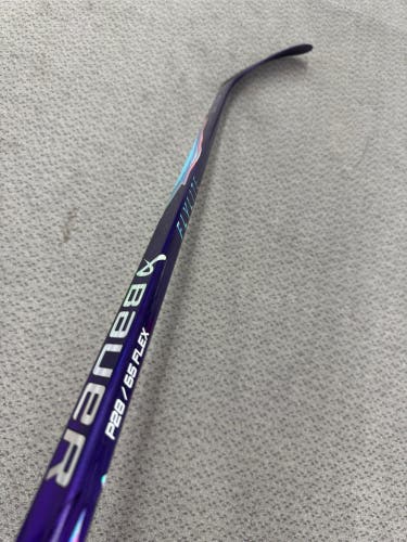 Intermediate purple/Teal Bauer Vapor Flylite Left Hand Hockey Stick P28 65 Flex (New)