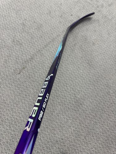 Junior Purple/Teal Bauer Vapor Flylite Left Hand Hockey Stick P28 50 Flex (New)