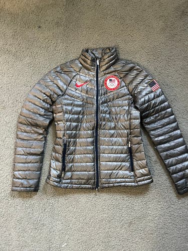 Team USA Olympic Silver Women's Puffer Jacket
