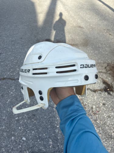 Bauer 4500 Helmet medium white