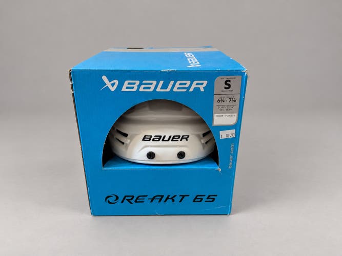 NEW Bauer RE-AKT 65 Hockey Helmet – White – Small – In Box