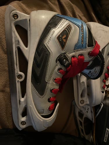 CCM Vector 4.0 Hockey Goalie Skates 7 (Used)