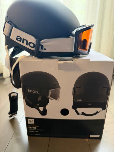 Kid's Large/XL Anon Helmet (Used)