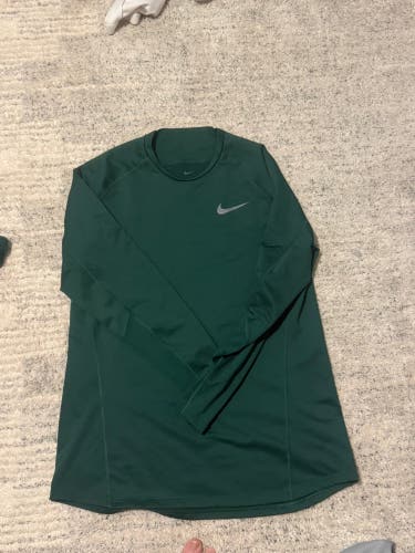 Team Issued Green Large Men's Nike Shirt (Used)