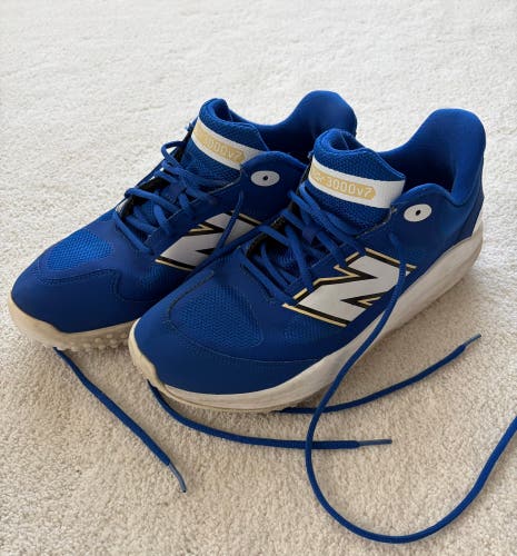 Royal Blue Men's Size M 10.0 (W 11.0) Adult New Balance Fresh Foam Turf 3000 Shoes (Used)