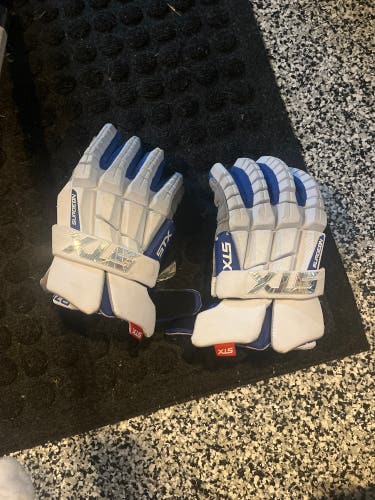 STX Surgeon RZR2 Lacrosse Gloves (Used)