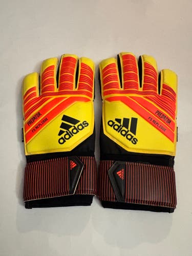 Adidas Predator Replique Fingersave Goalie Goalkeeper Gloves Adult 12 New Other