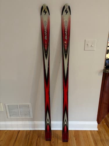 Blizzard  160 cm V Matic 26 All Mountain Skis (Used)