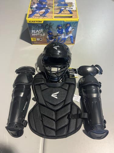 Easton Black Magic 3.0 Baseball Catcher's Set Protective Gear Youth Size M 6-9
