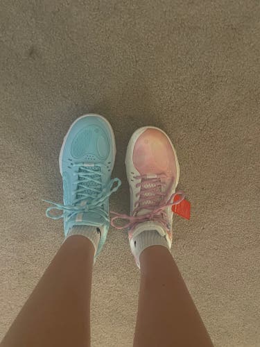 Women's Size M 10.0 (W 11.0) Shoes (New)