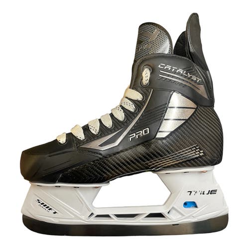 Black True Catalyst Pro Hockey Skates Regular Width Pro Stock 7 (New) MIC