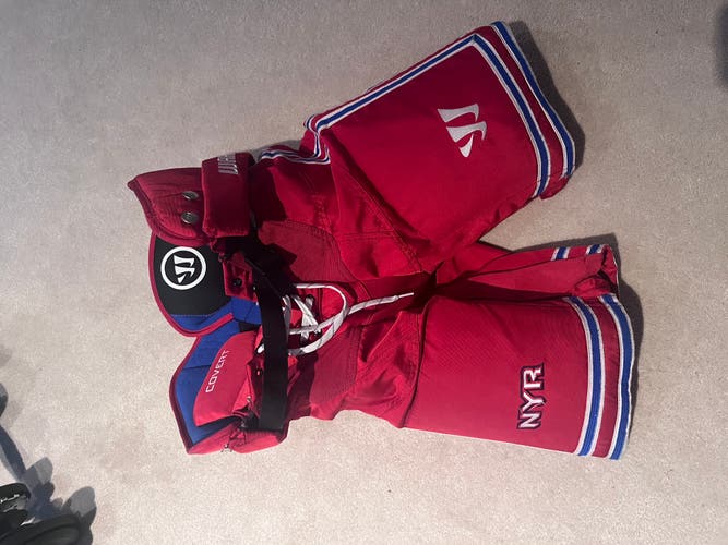 Junior XL Warrior Covert QRE Pro Hockey Pants (Used)