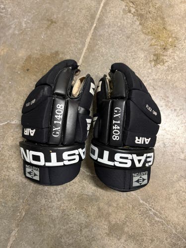 Easton Air Gloves 14" (Used)