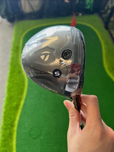 Men's TaylorMade TaylorMade Qi4D Driver Right Handed Driver 10.5 Loft (New)