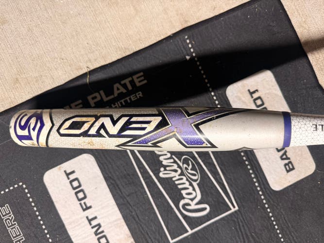 2018 Louisville Slugger Xeno Composite Bat (-11) 20 oz 31" (Used)