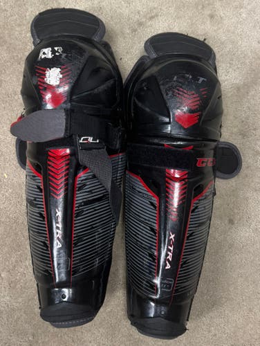 Junior CCM QLT Edge 11" Shin Pads (Used)